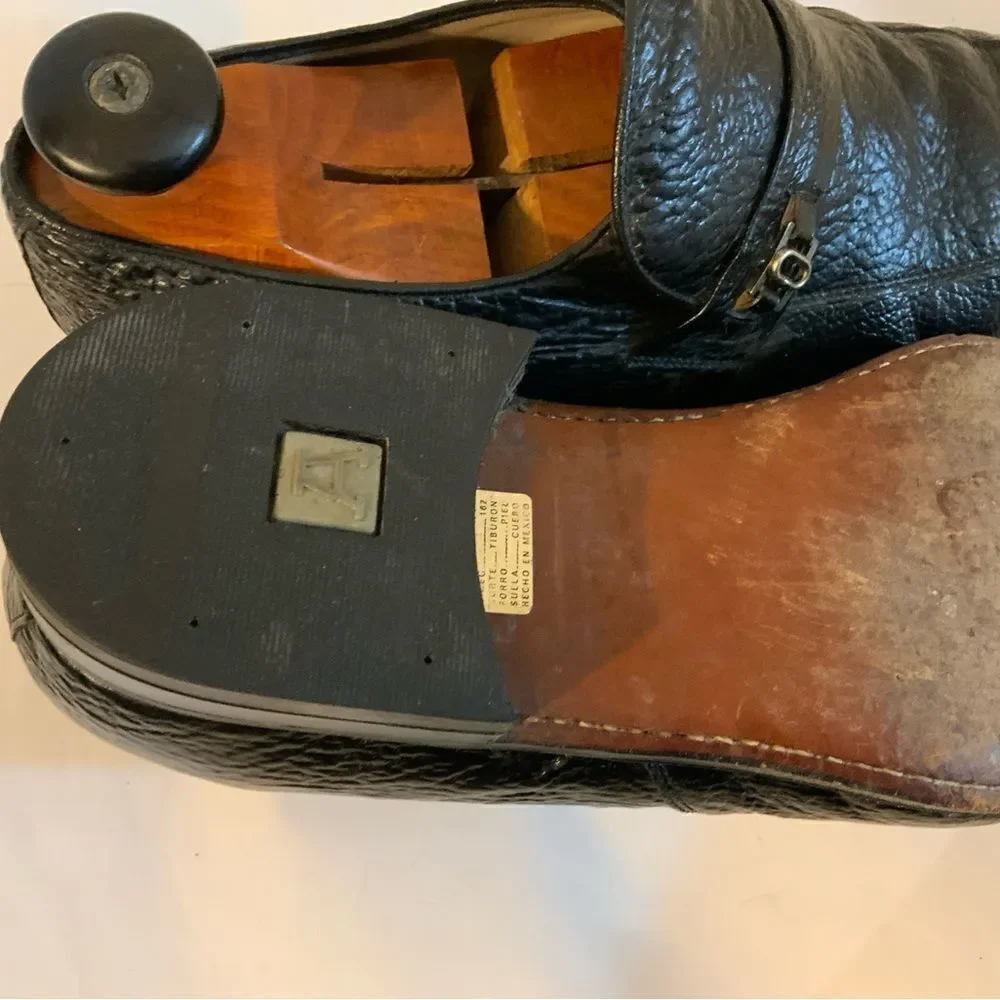 Rare Vintage D’Marco Mens Black Embossed Slip On Loafers Shoes US Sz 9.5M
